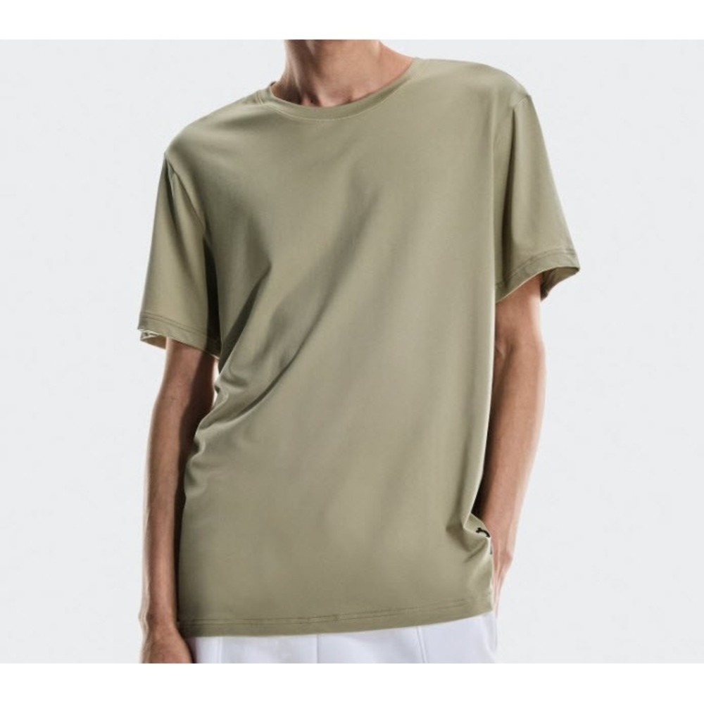 NWT Run On Cloud Studio-T Casper Performance Short Sleeve Shirt Men's S MSRP $55